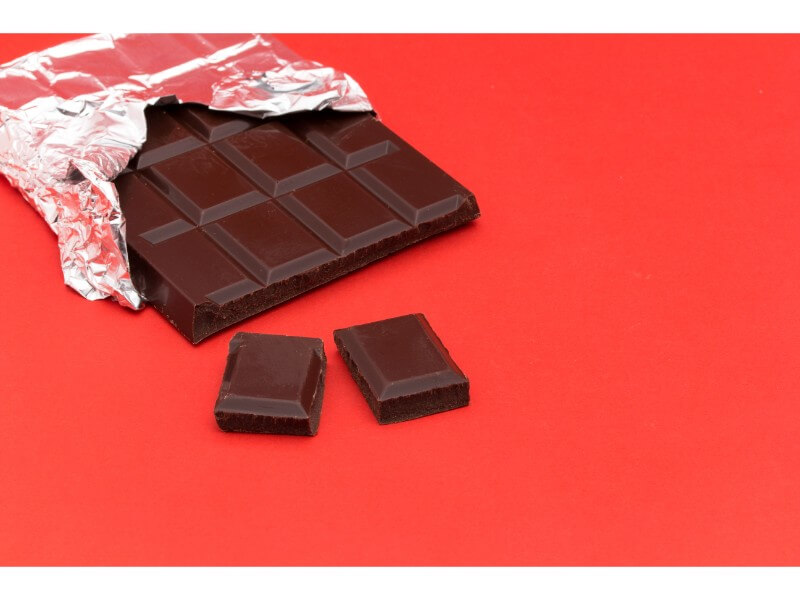 チョコ